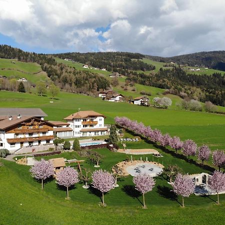 Hotel Nussbaumerhof *** Rodengo Dış mekan fotoğraf